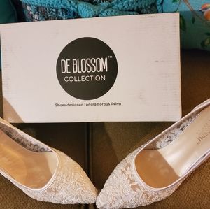 White lace Wedding Shoes